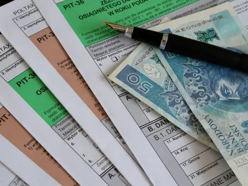 Czy koszty pogrzebu odliczysz od PIT? Poznaj ukryte ulgi!